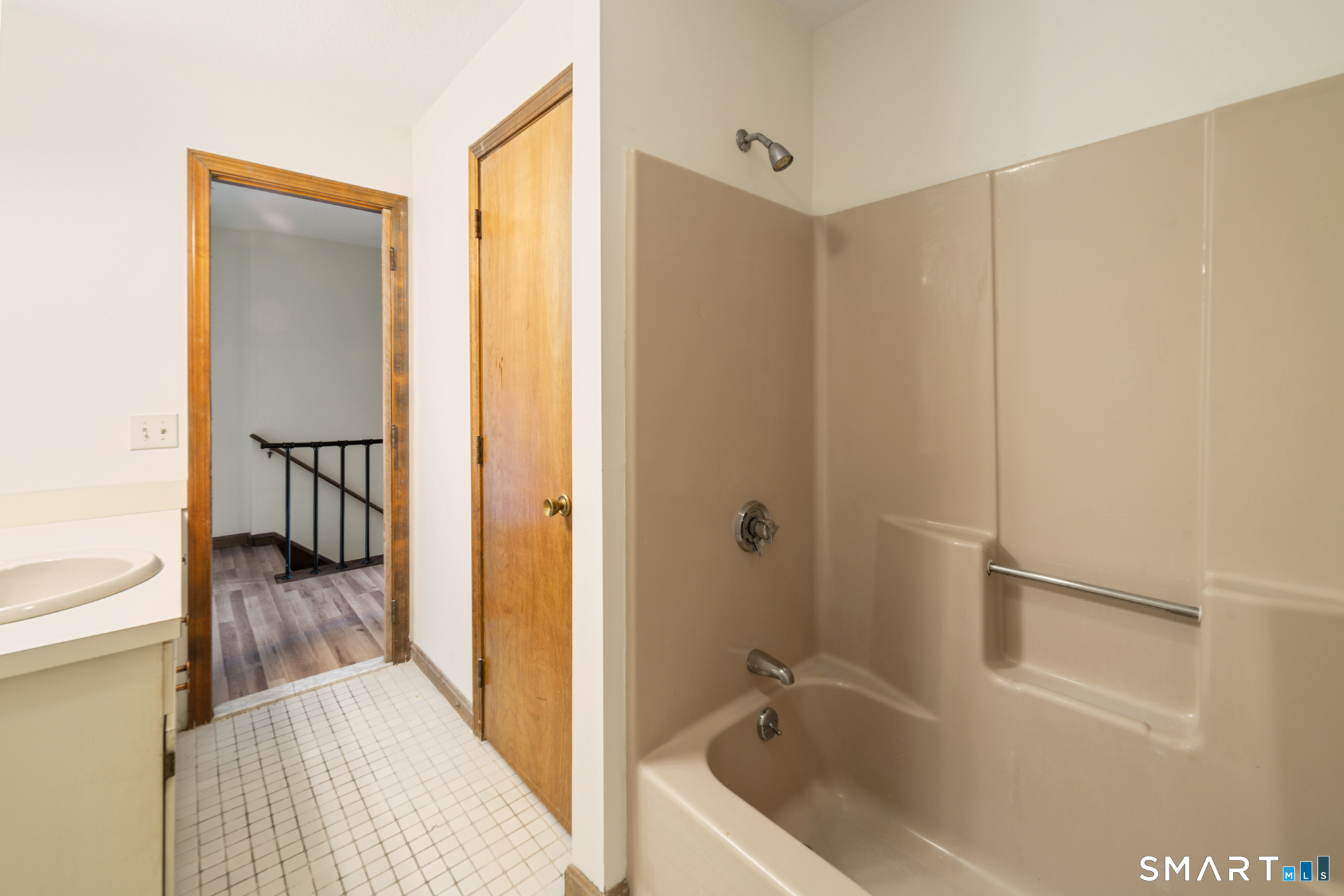 817 Woodtick Road, Unit 1A Waterbury, CT 06705 - Photo 19 of 26