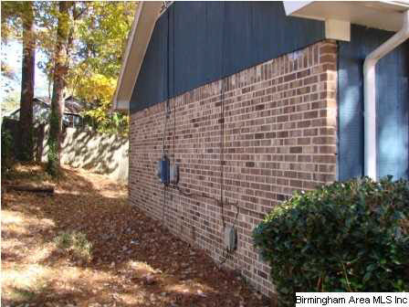 5293 Dresden Road Birmingham, AL 35210 - Photo 3 of 18