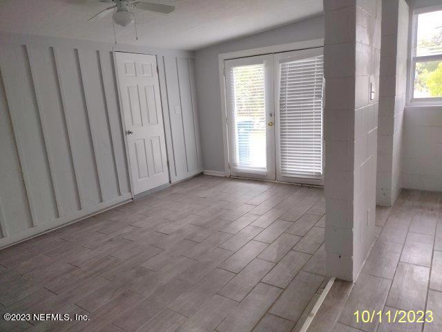2921 Mansion Road Jacksonville, FL 32277 - Photo 6 of 12 Living/dining room