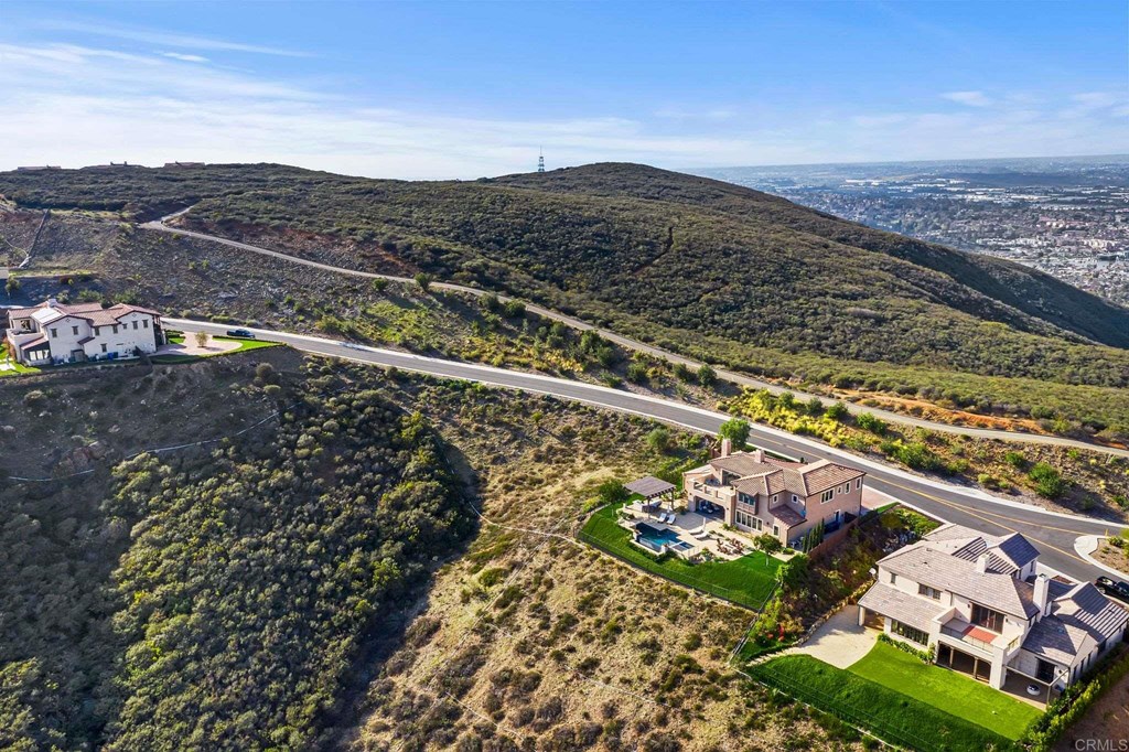 895 Pearl Drive San Marcos, CA 92078 - Photo 40 of 41