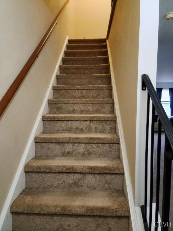 40 Corriere Road Easton, PA 18045 - Photo 27 of 44 a view of entryway