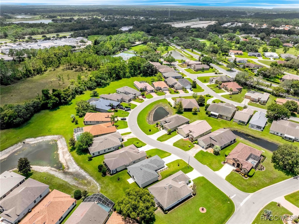 10148 Duffy Circle Weeki Wachee, FL 34613 - Photo 70 of 75