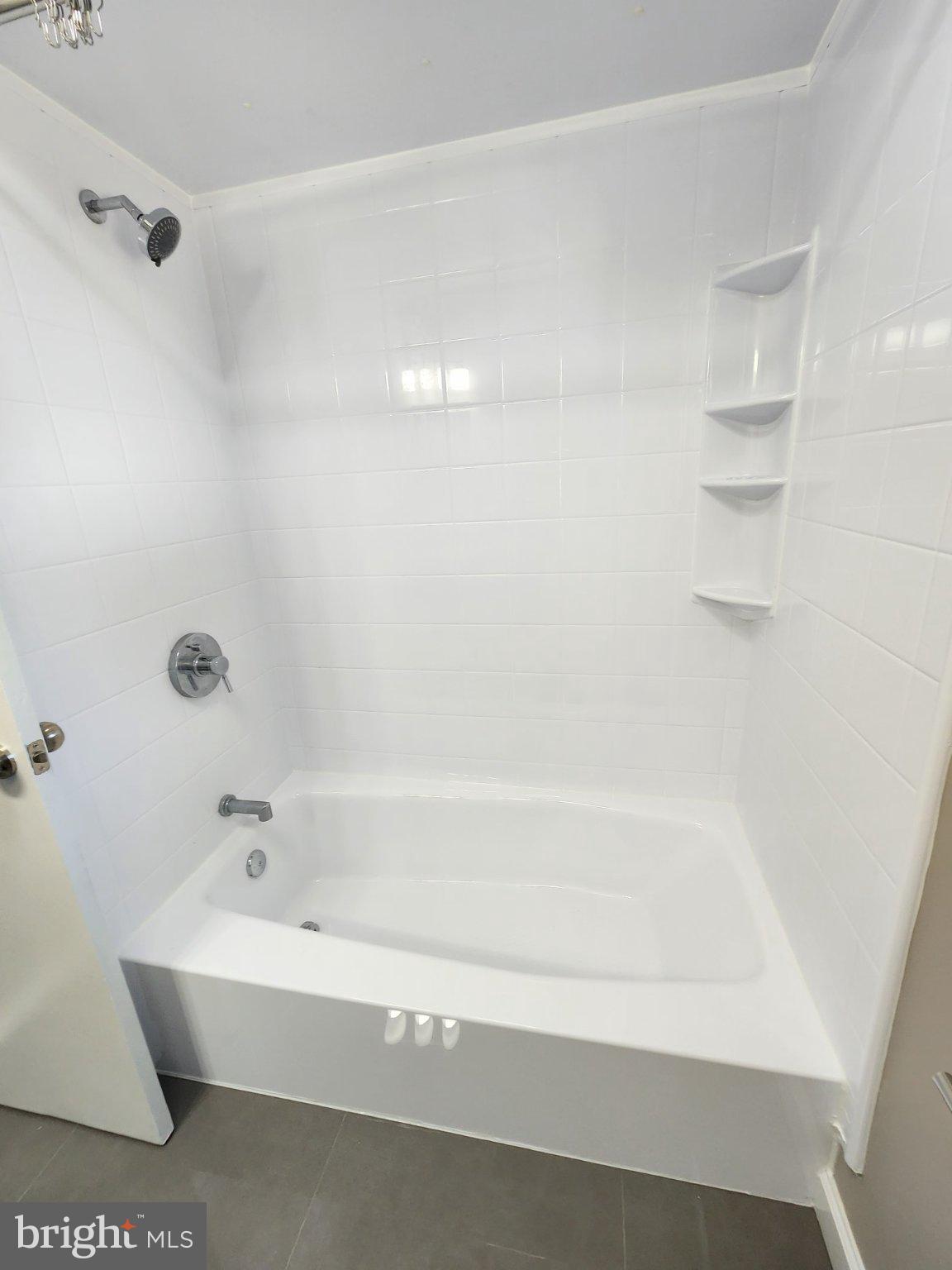 27 Weyburne Road Hamilton, NJ 08690 - Photo 19 of 27 Gallery Image 19