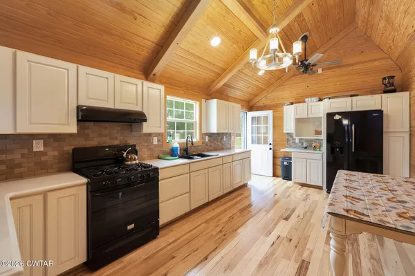 $269,000 | 23 Chestnut Cove, Oakfield, TN 38362