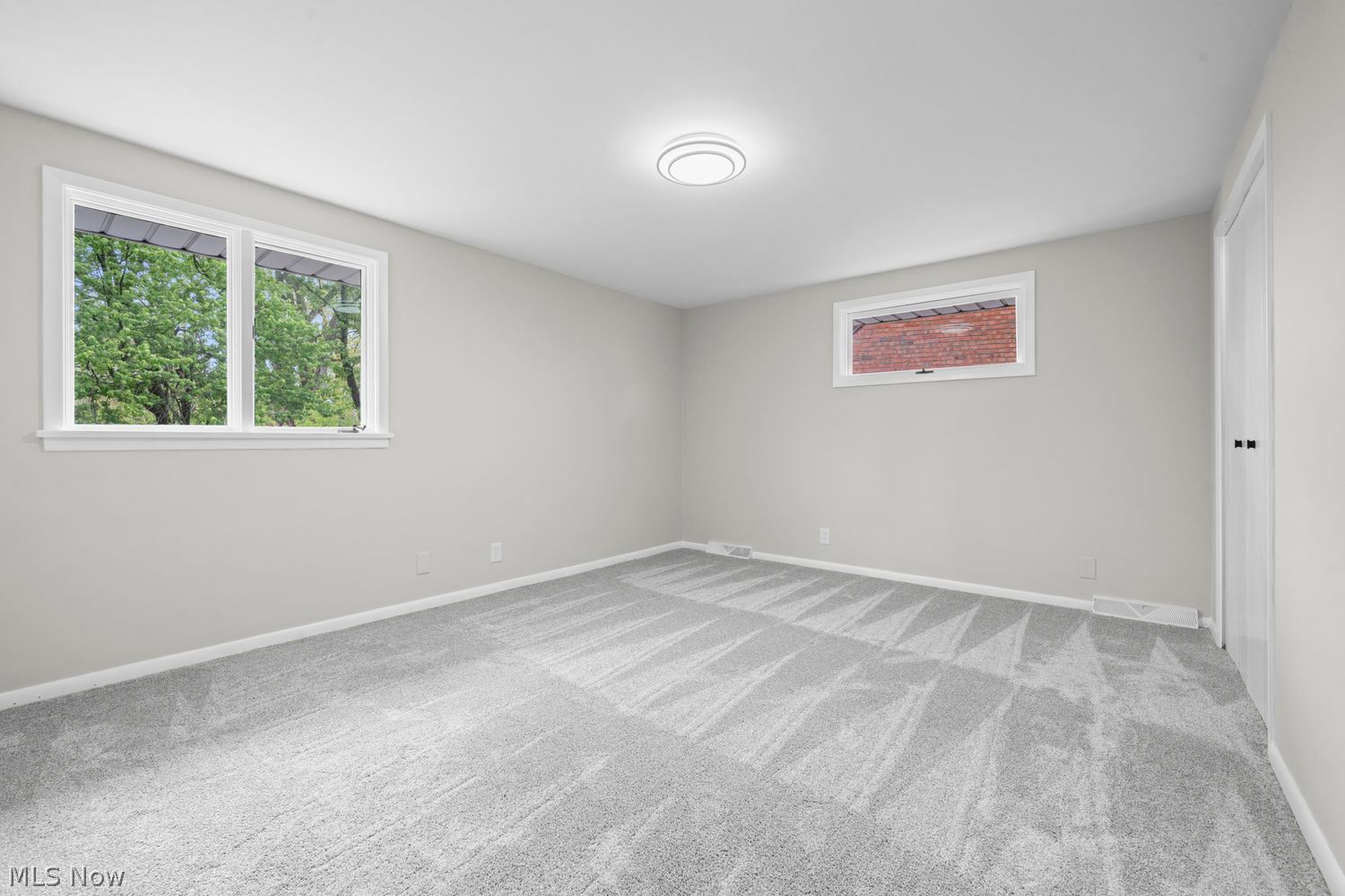 2375 Glendon Road University Heights, OH 44118 - Photo 33 of 50