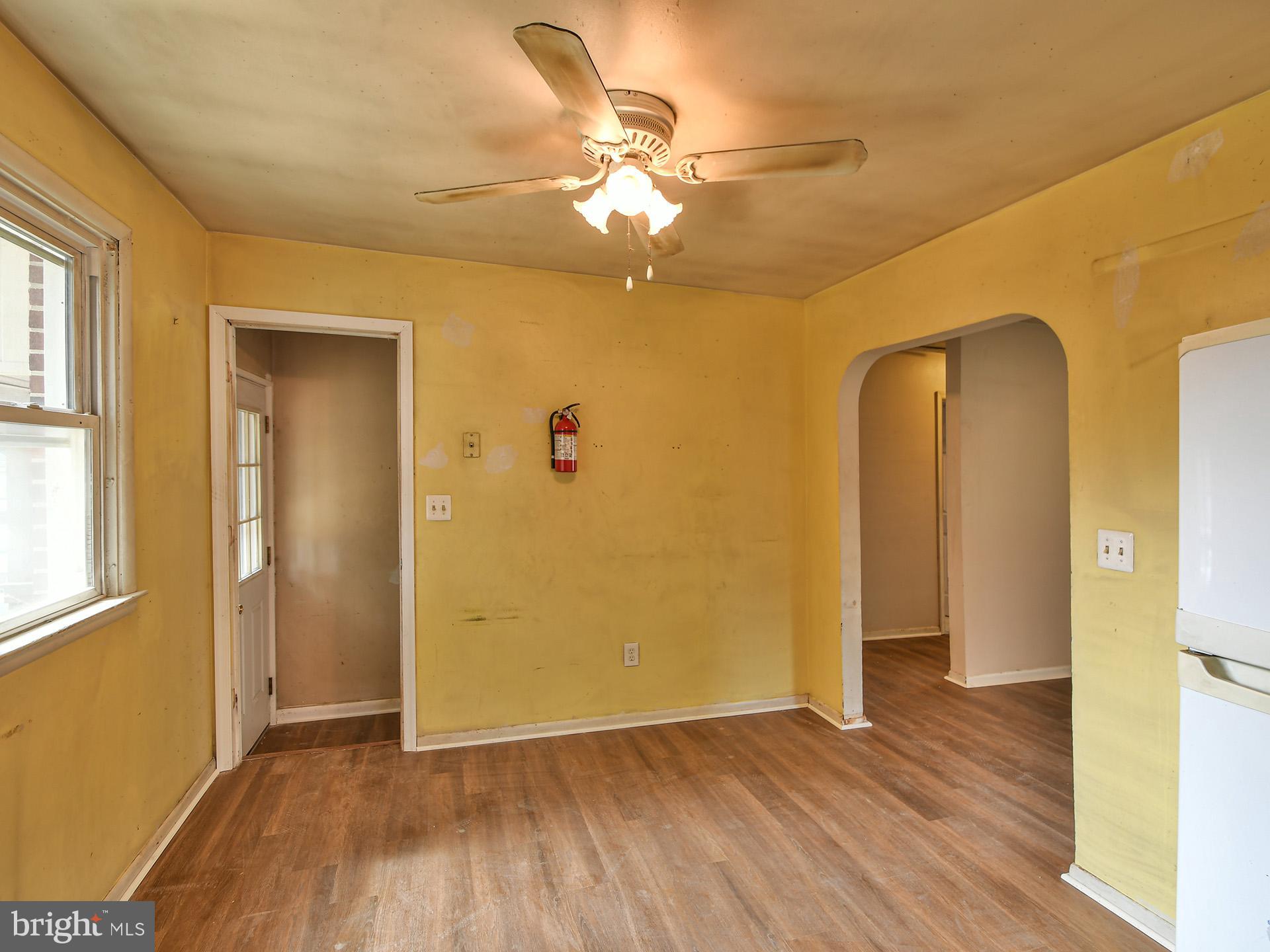 449 Cleveland Road Linthicum Heights, MD 21090 - Photo 14 of 45
