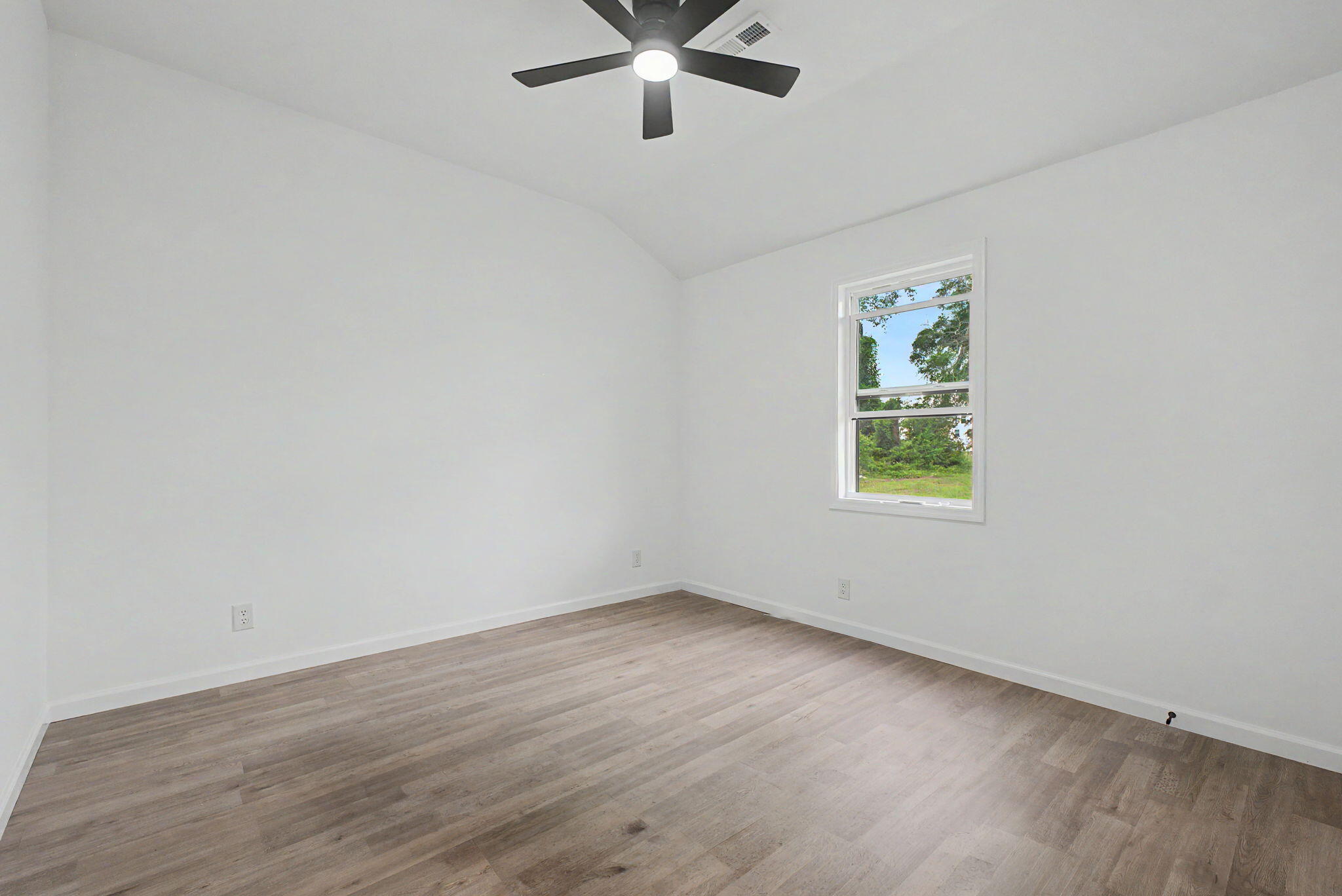 203 Sanders Street Bamberg, SC 29003 - Photo 7 of 12