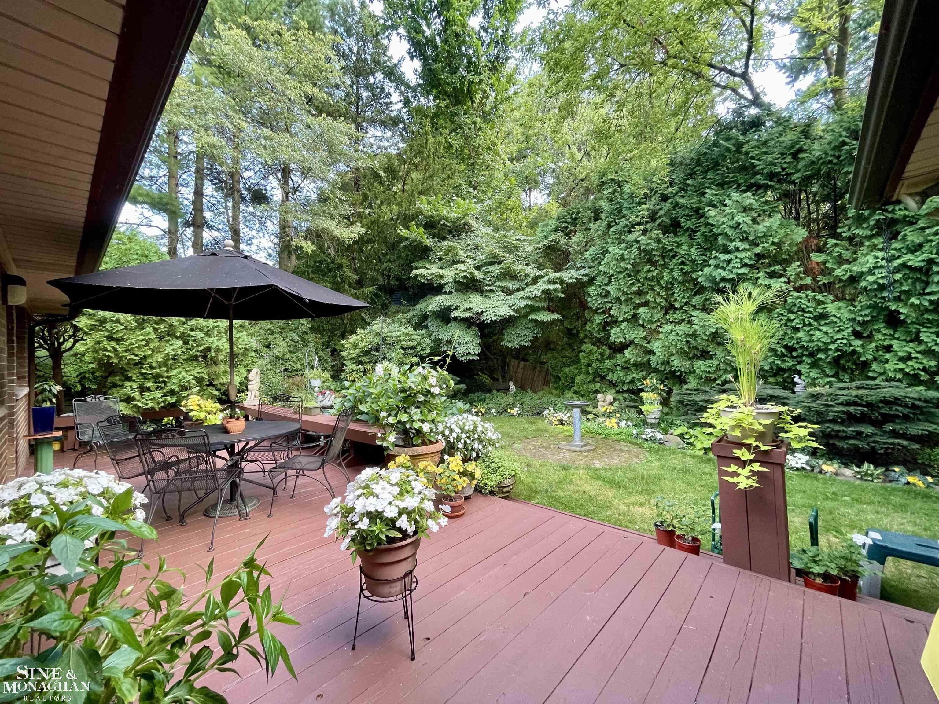 245 Stephens Road Grosse Pointe Farms, MI 48236 - Photo 29 of 40