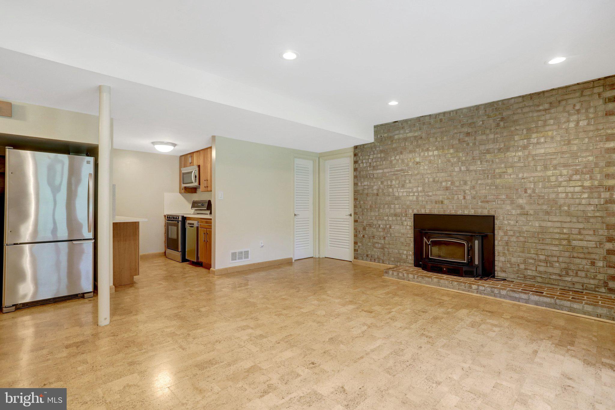 6030 Berwynd Road Fairfax, VA 22030 - Photo 41 of 91 Gallery Image 41