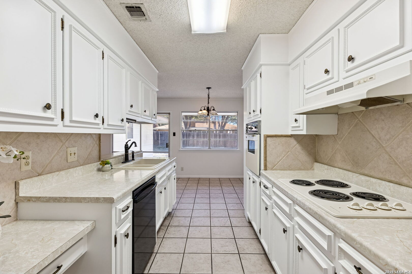 3619 Mapleton Drive San Antonio, TX 78230 - Photo 24 of 41