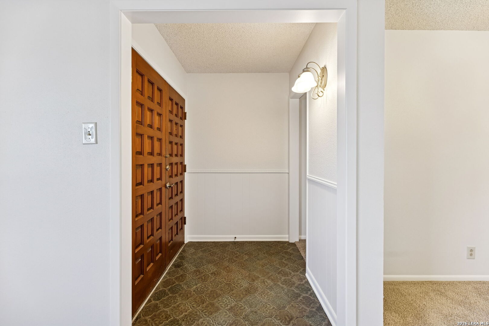 3619 Mapleton Drive San Antonio, TX 78230 - Photo 3 of 41