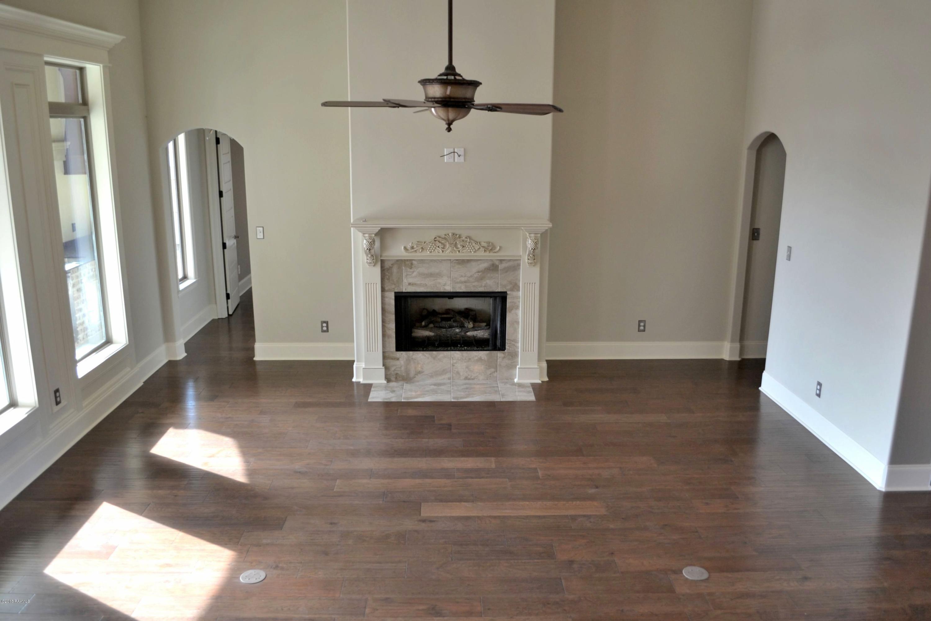206 Rue De La Rochelle Broussard, LA 70518 - Photo 10 of 50 Gallery Image 10