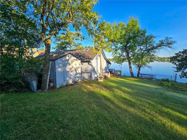 $395,000 | South Kahola Road, Council Grove, KS 66846