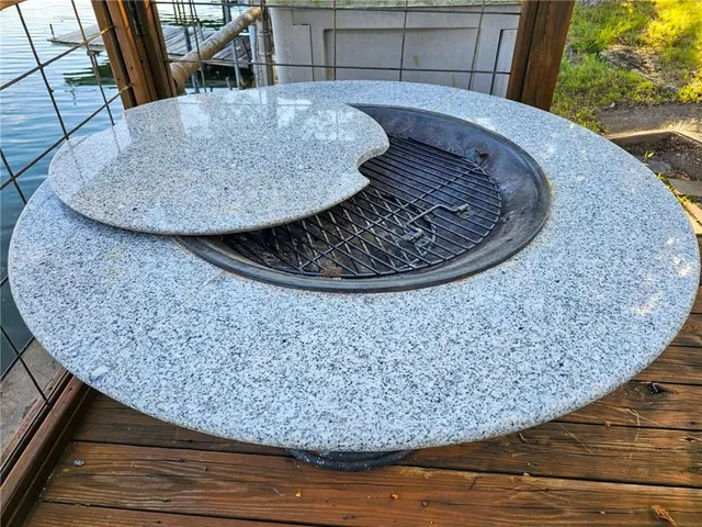 $395,000 | South Kahola Road, Council Grove, KS 66846