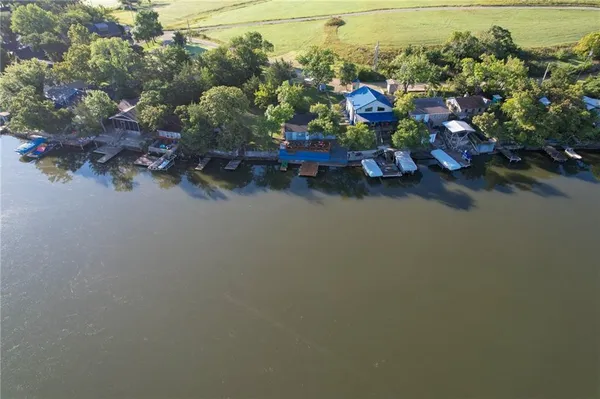 $395,000 | South Kahola Road, Council Grove, KS 66846