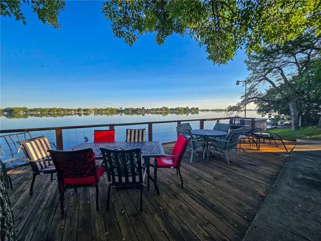 $395,000 | South Kahola Road, Council Grove, KS 66846