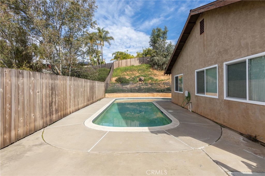 13462 Montego Drive Poway, CA 92064 - Photo 20 of 21 BACKYARD