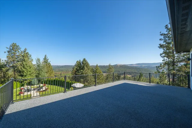 $1,749,900 | 9610 South Mullen Hill Road, Spokane, WA 99224