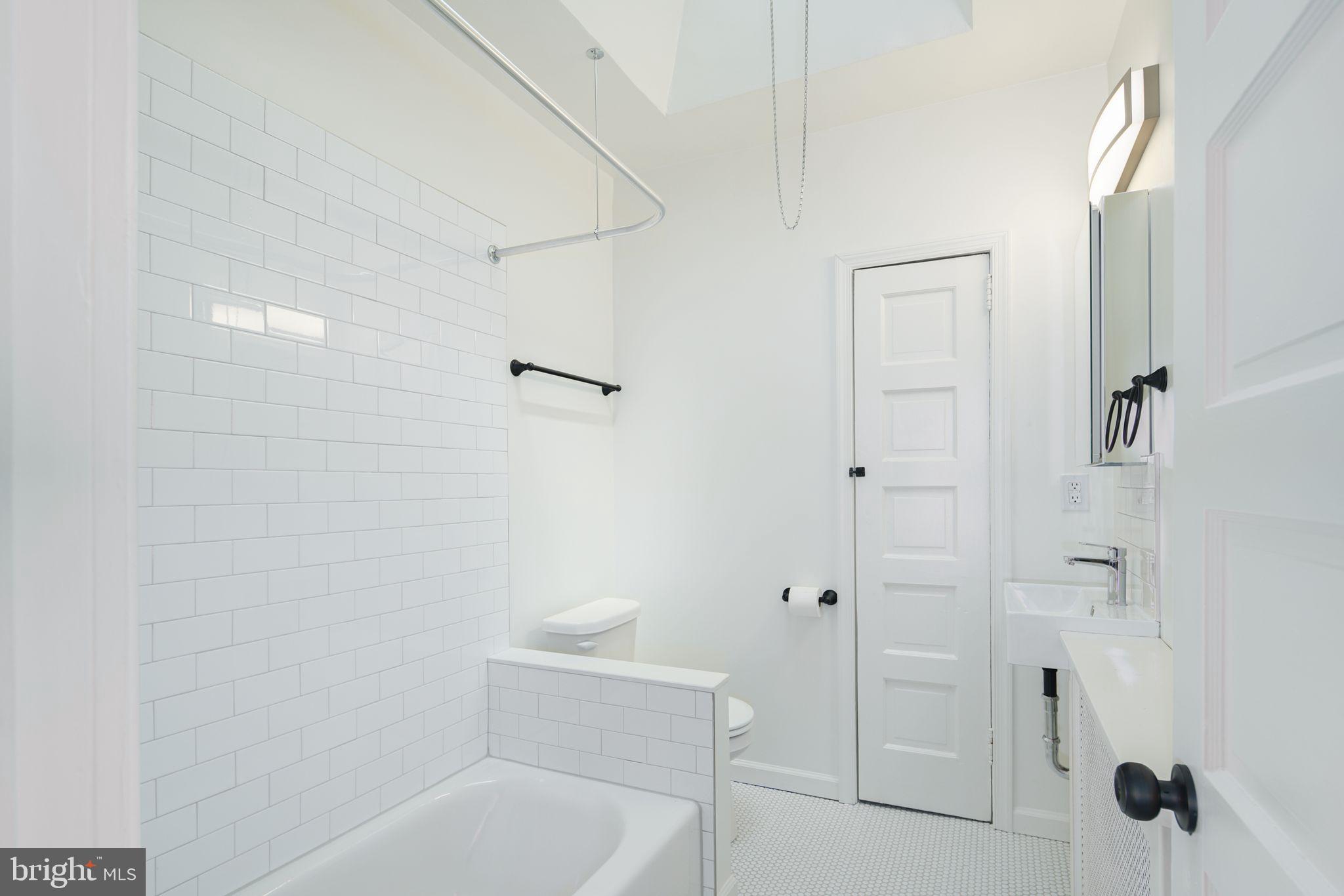 5643 Ridgewood Street Philadelphia, PA 19143 - Photo 14 of 31