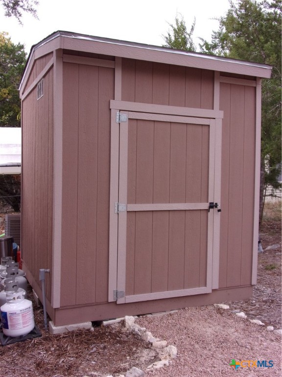 2471 Rolling River View Spring Branch, TX 78070 - Photo 5 of 23 a view of wooden door