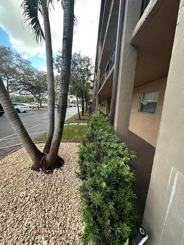 $2,500 | 2700 Coral Springs Drive, Unit 207, Coral Springs, FL 33065