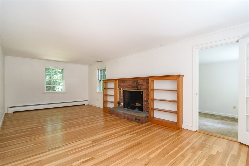 78 Lorraine Road Westwood, MA 02090 - Photo 5 of 34
