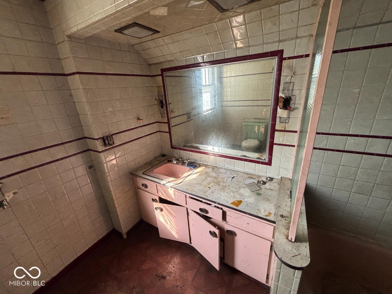 1202 South Boots Street Marion, IN 46953 - Photo 31 of 34