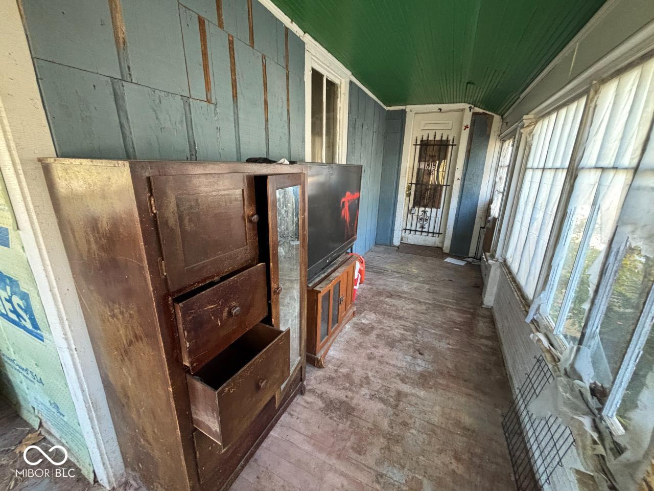 1202 South Boots Street Marion, IN 46953 - Photo 7 of 34