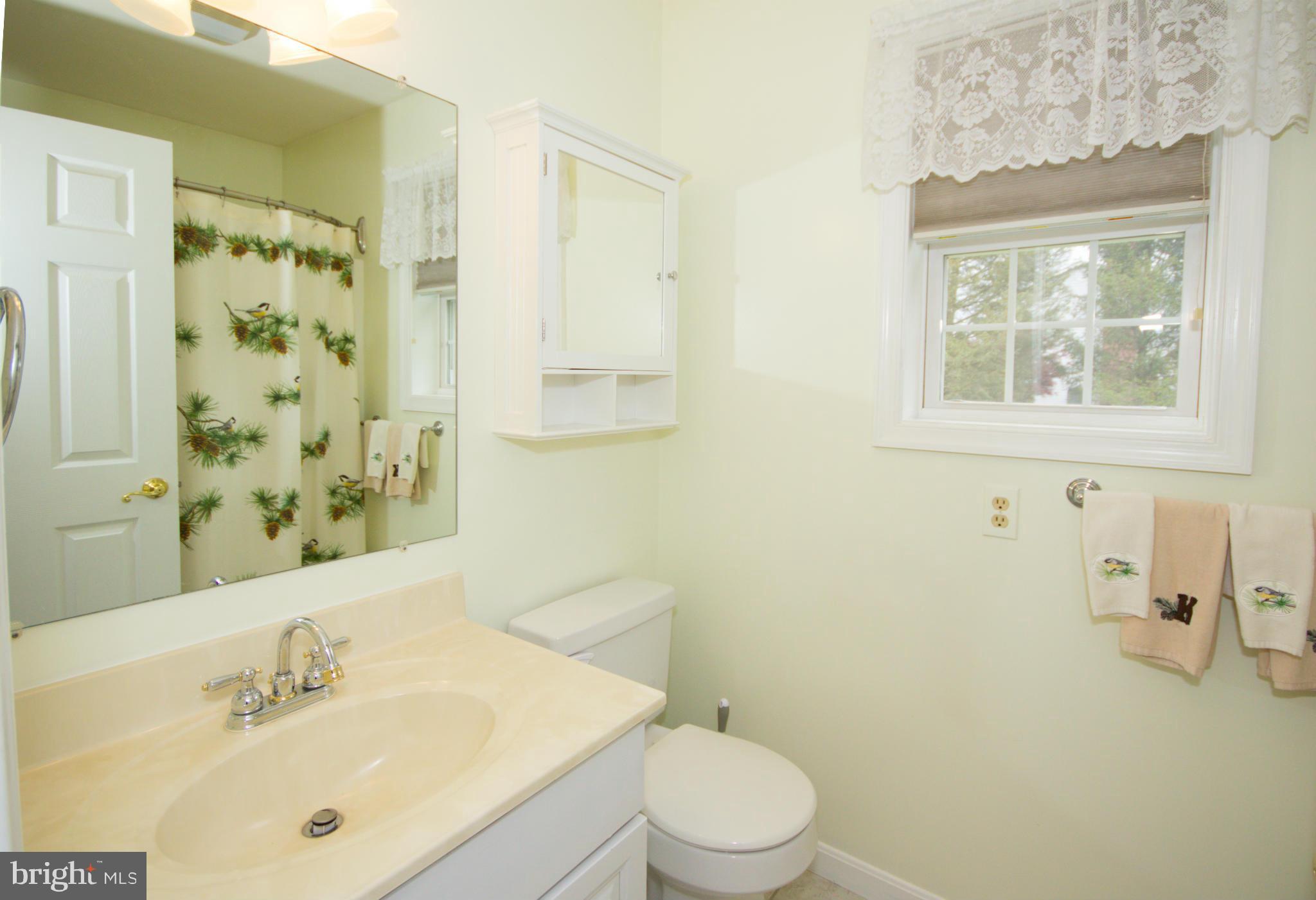 125 Mathias Road Littlestown, PA 17340 - Photo 13 of 23 Bath