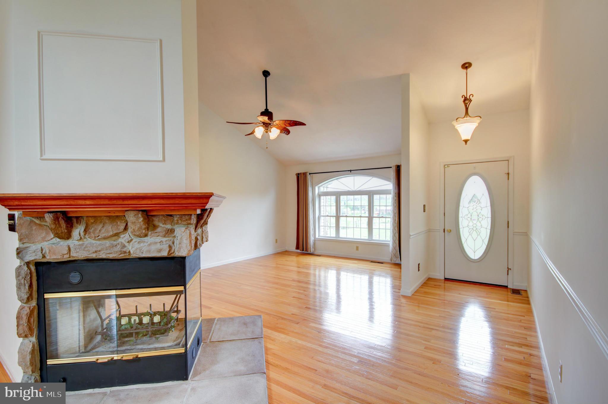 125 Mathias Road Littlestown, PA 17340 - Photo 5 of 23 Living Room