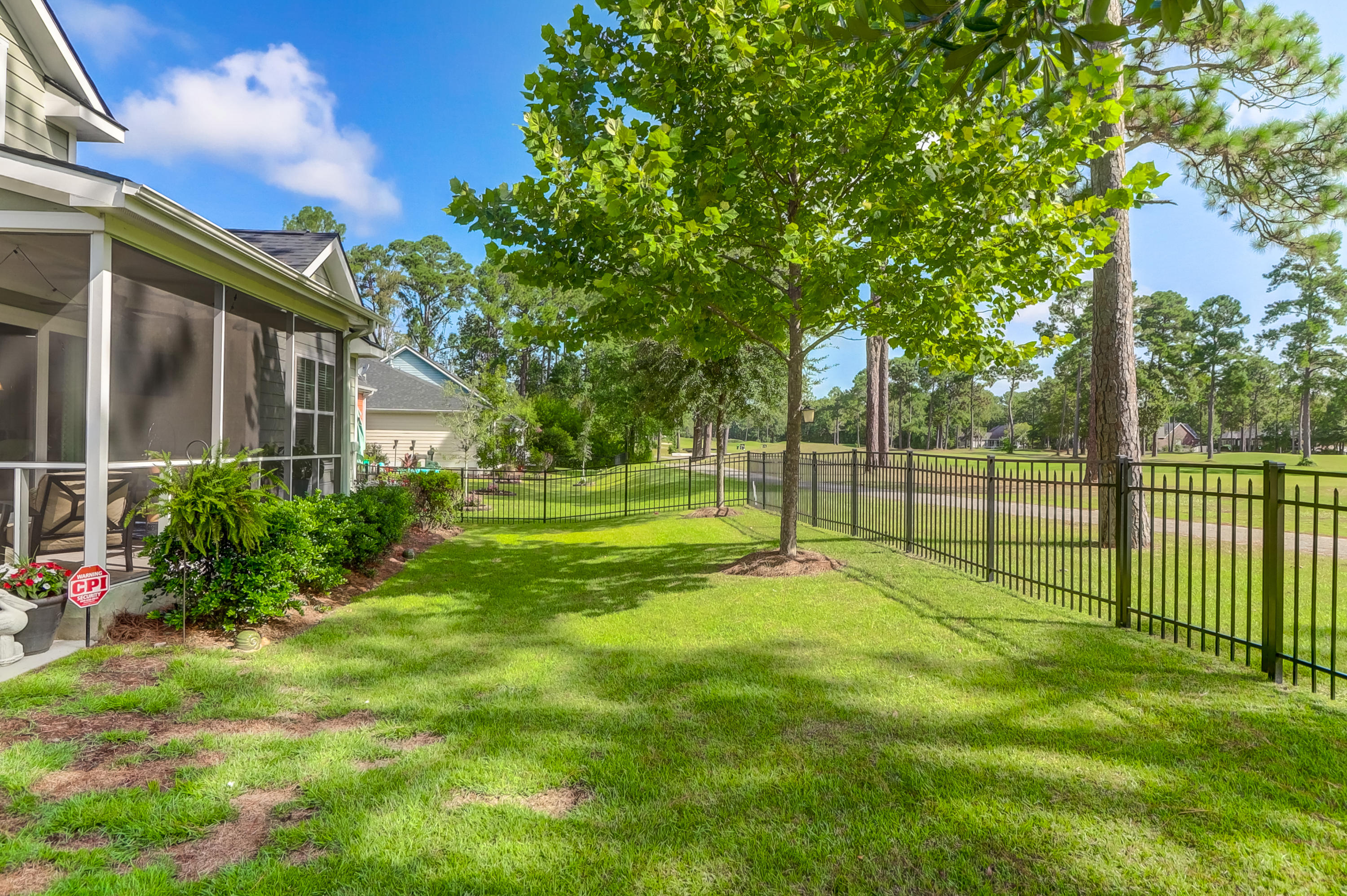 206 Kilarney Road Summerville, SC 29483 - Photo 11 of 60 Enclosed Back Yard