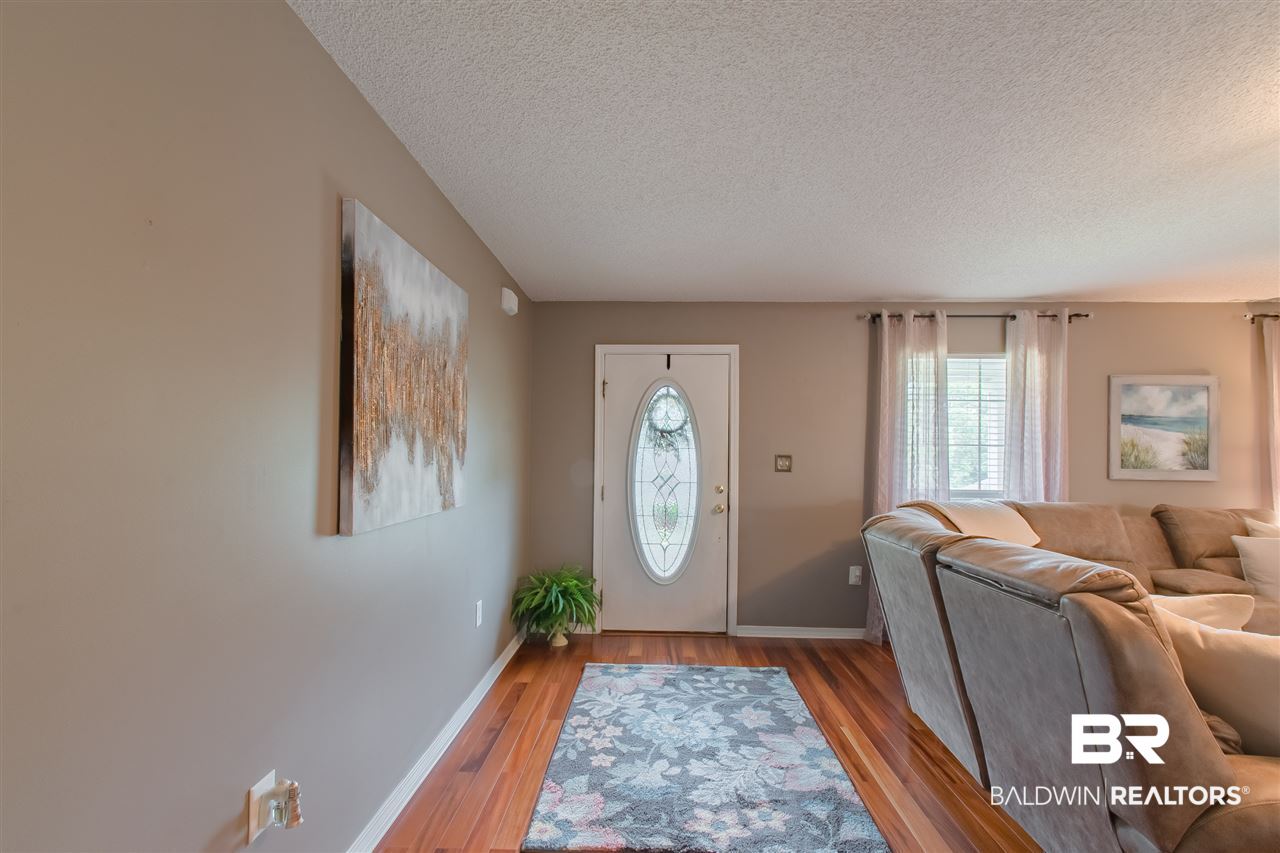 101 Raphael Semmes Drive West Daphne, AL 36527 - Photo 7 of 45