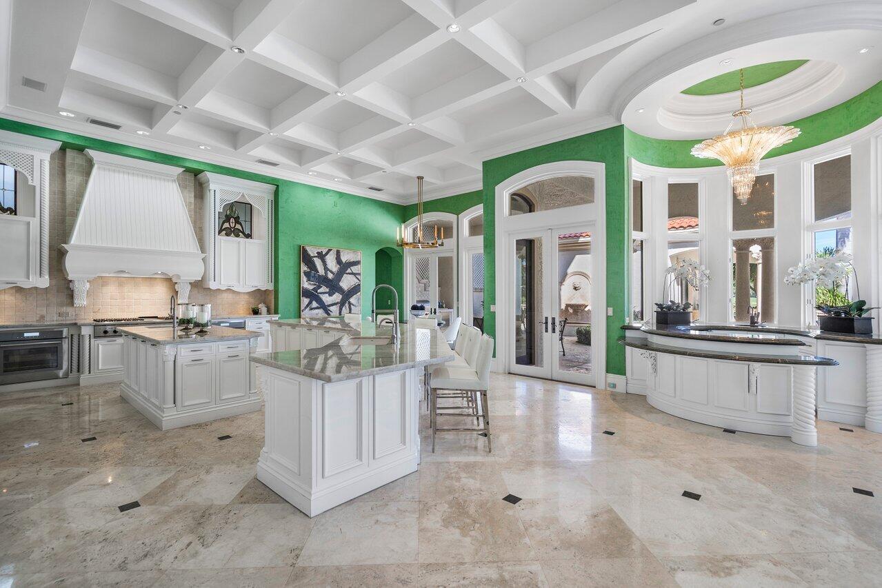 385 Mizner Lake Estates Drive Boca Raton, FL 33432 - Photo 16 of 81 102-385MiznerLakeEstatesDrive-BocaRaton-