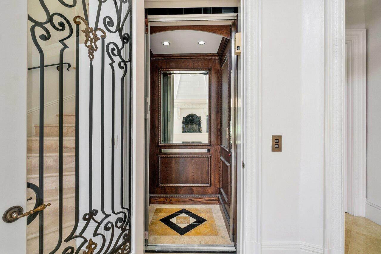 385 Mizner Lake Estates Drive Boca Raton, FL 33432 - Photo 31 of 81 018-385MiznerLakeEstatesDrive-BocaRaton-