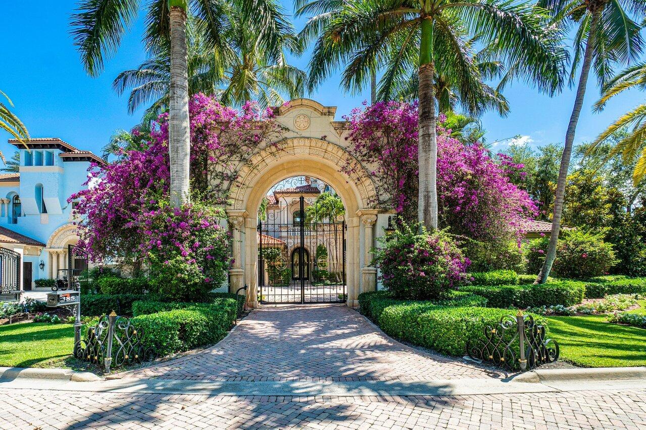 385 Mizner Lake Estates Drive Boca Raton, FL 33432 - Photo 4 of 81 001-385MiznerLakeEstatesDrive-BocaRaton-