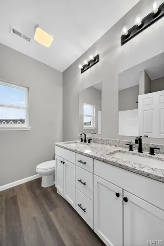 $345,000 | 108 Jimmy H Drive, Jonesburg, MO 63351