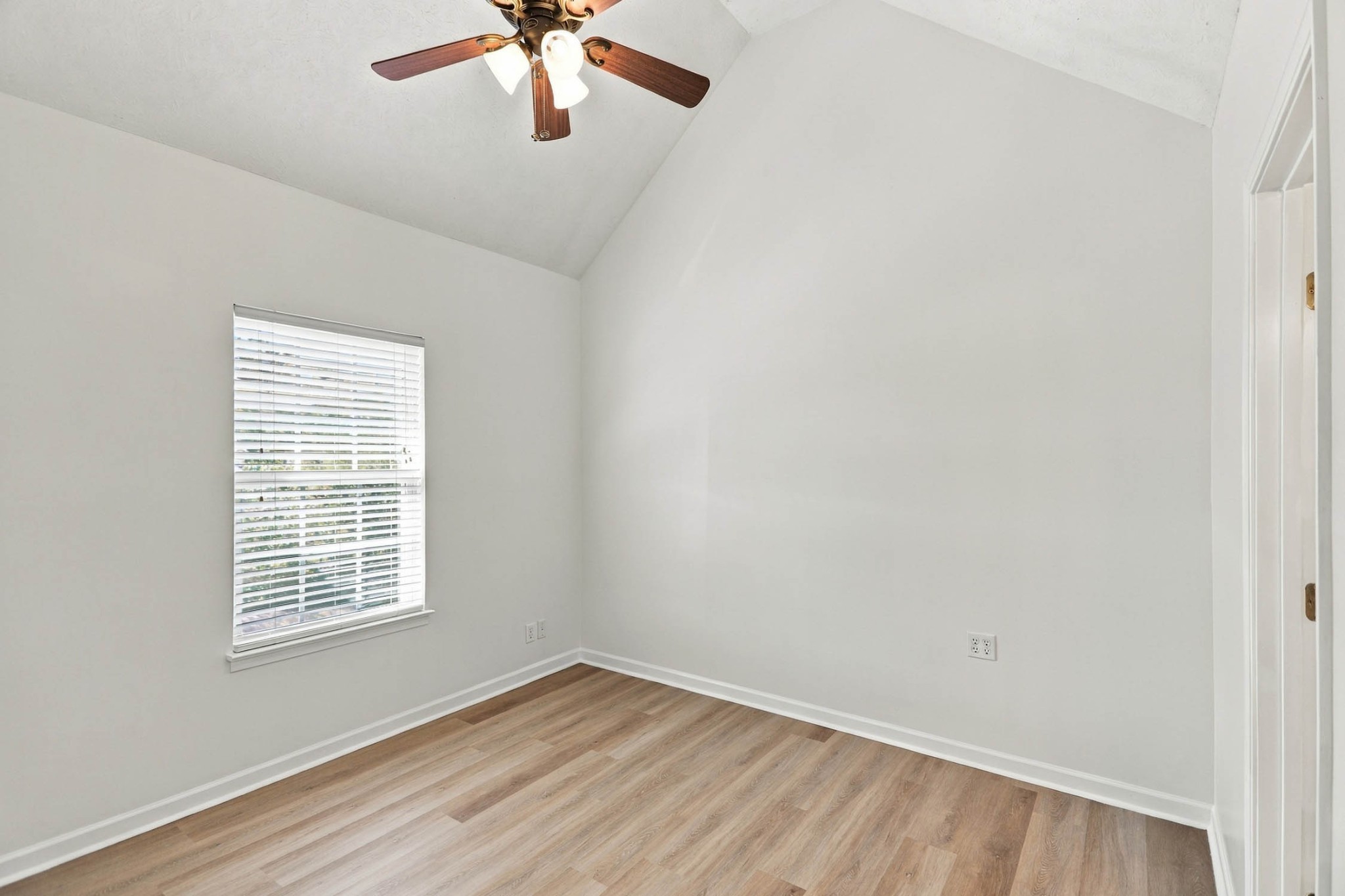 1000 Indian Ridge Circle White House, TN 37188 - Photo 19 of 27 Gallery Image 19