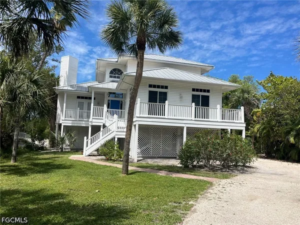$1,699,000 | 927 Almas Court, Sanibel, FL 33957