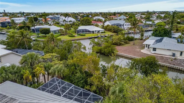 $1,699,000 | 927 Almas Court, Sanibel, FL 33957