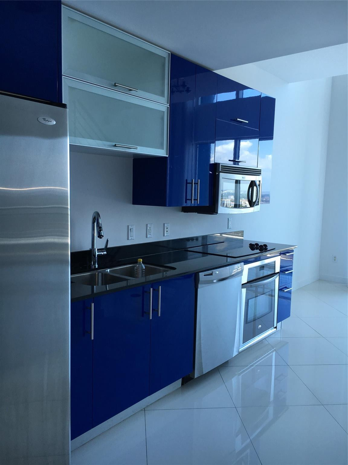 60 Southwest 13th Street, Unit 3205 Miami, FL 33130 - Photo 2 of 9 Photo 2