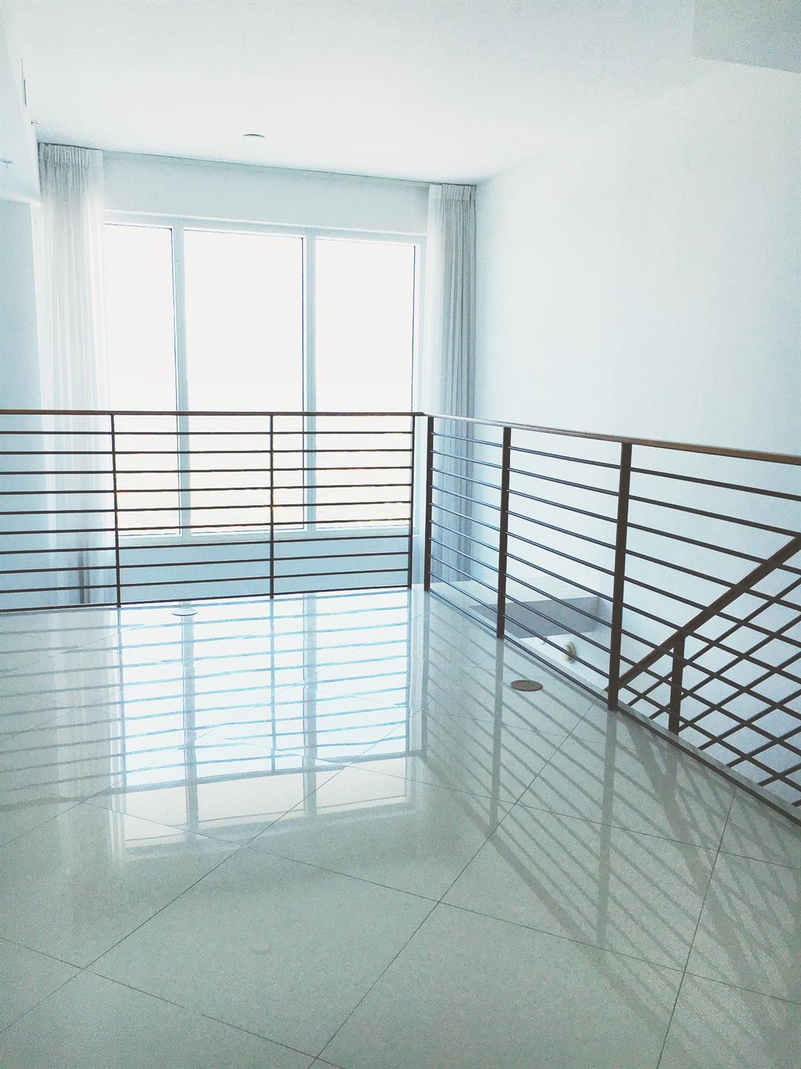 60 Southwest 13th Street, Unit 3205 Miami, FL 33130 - Photo 4 of 9 Photo 4