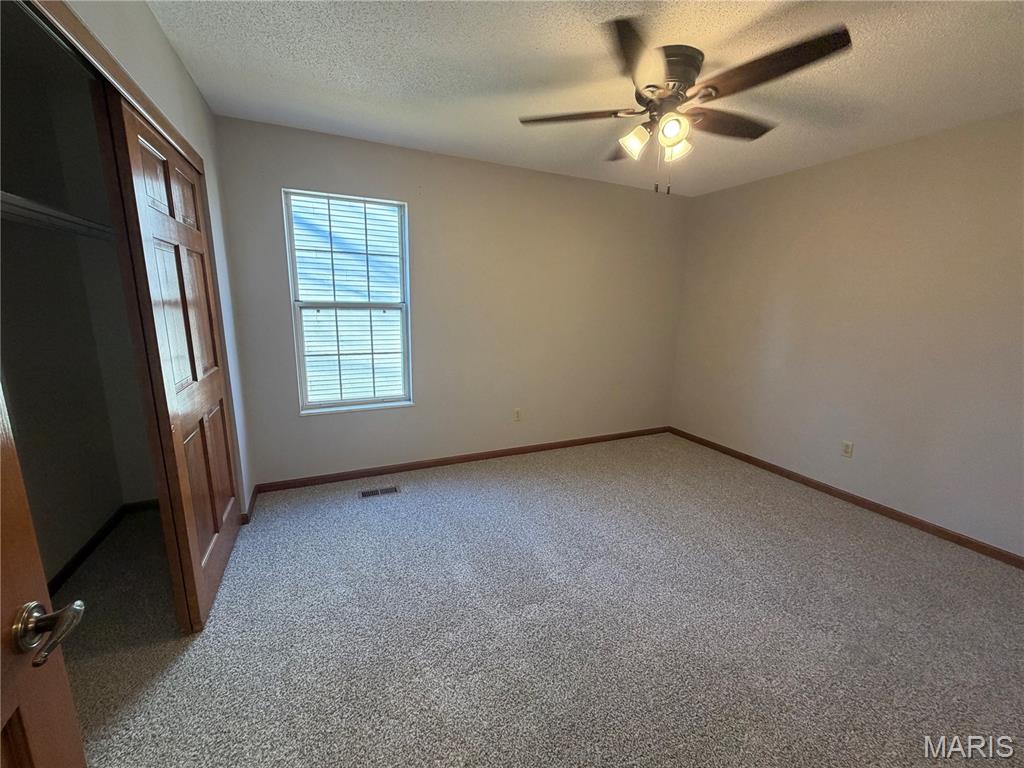 1058 Edgewood Drive O'Fallon, IL 62269 - Photo 21 of 27