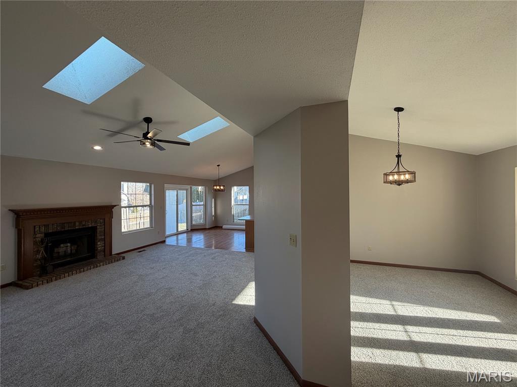 1058 Edgewood Drive O'Fallon, IL 62269 - Photo 5 of 27