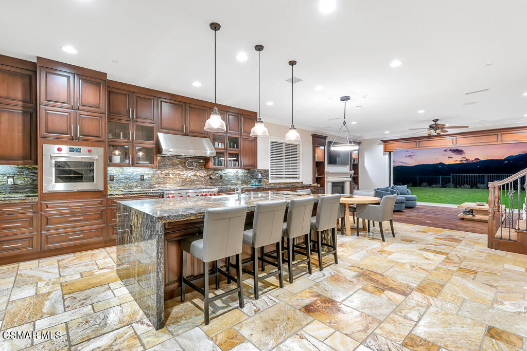 7379 Nicklaus Road Moorpark, CA 93021 - Photo 17 of 85 7379 Nicklaus Rd - HsHProd-118
