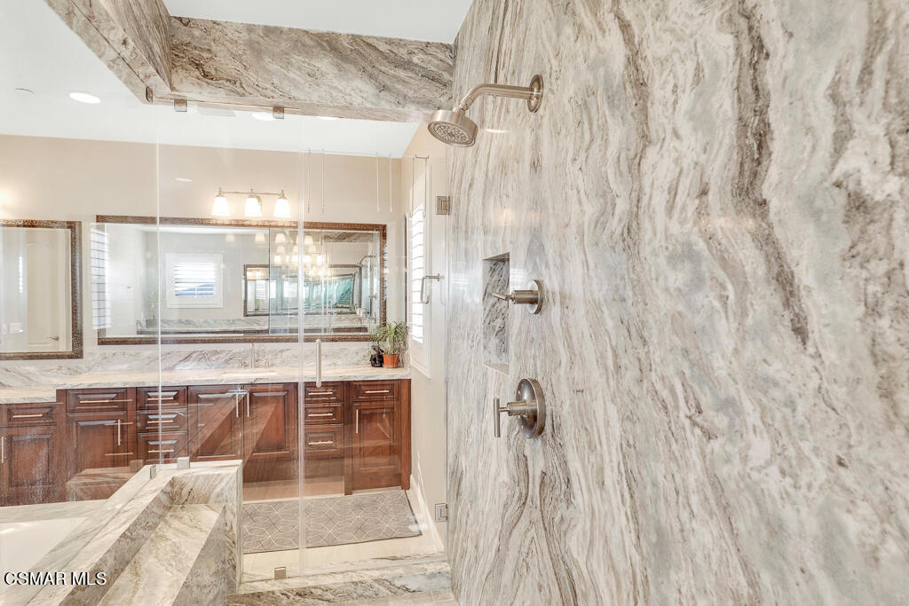 7379 Nicklaus Road Moorpark, CA 93021 - Photo 50 of 85 7379 Nicklaus Rd - HsHProd-89