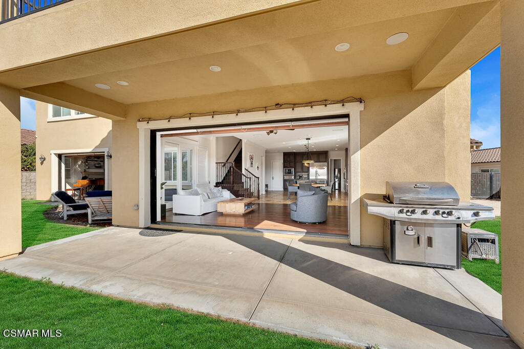 7379 Nicklaus Road Moorpark, CA 93021 - Photo 55 of 85 7379 Nicklaus Rd - HsHProd-19