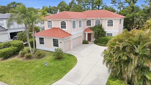 $1,100,000 | 674 Clear Creek Drive, Osprey, FL 34229