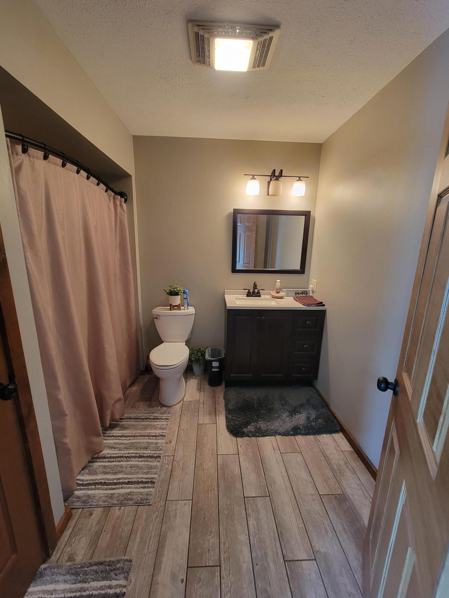 751 Barker Road California, KY 41007 - Photo 35 of 50 Bathroom 2