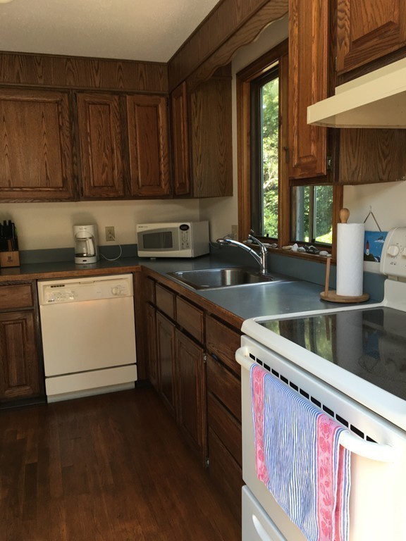230 School House Road Eastham, MA 02642 - Photo 15 of 29 Gallery Image 15