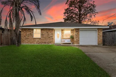 $279,000 | 2716 North Sibley Street, Metairie, LA 70003